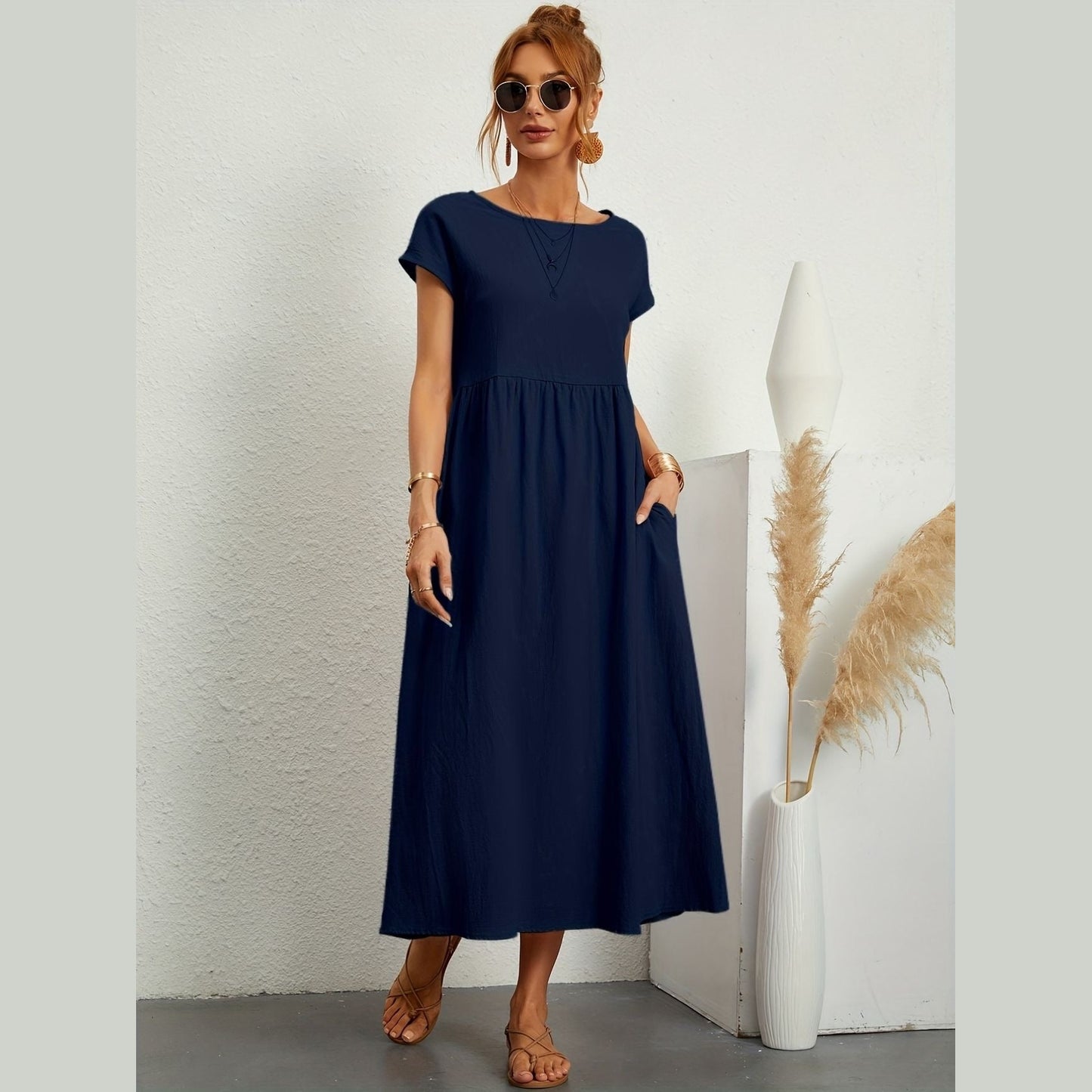 Mirabelle | Robe de loisirs décolletée