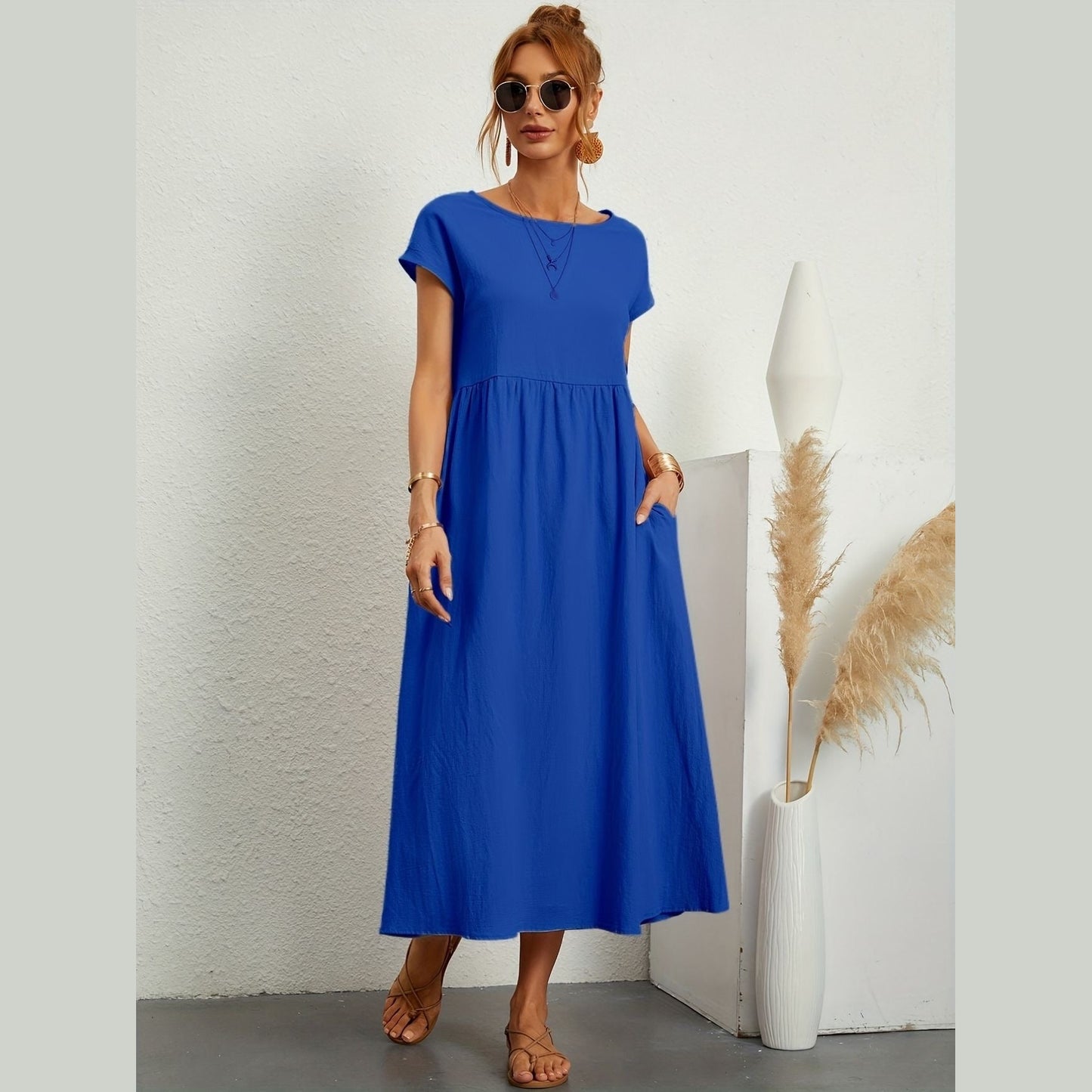 Mirabelle | Robe de loisirs décolletée