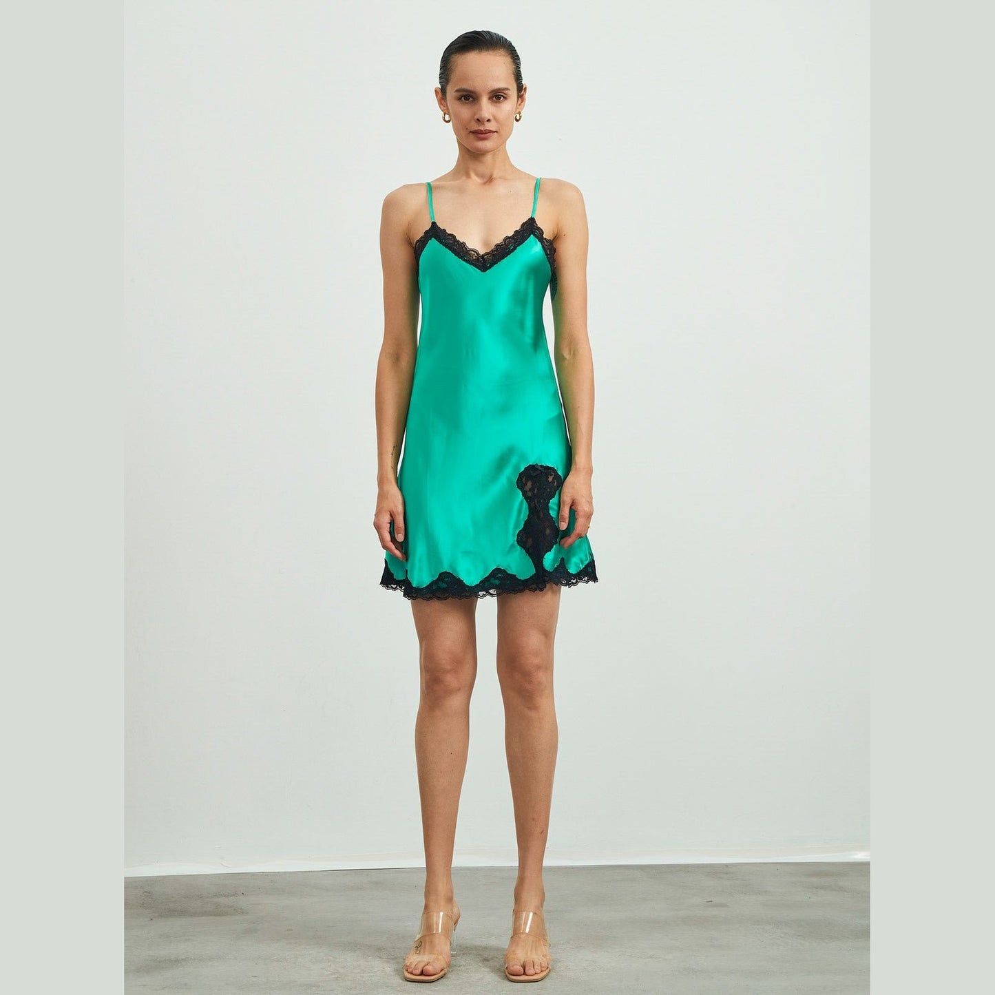 Nuisette en Soie Pure Fendue avec Dentelle