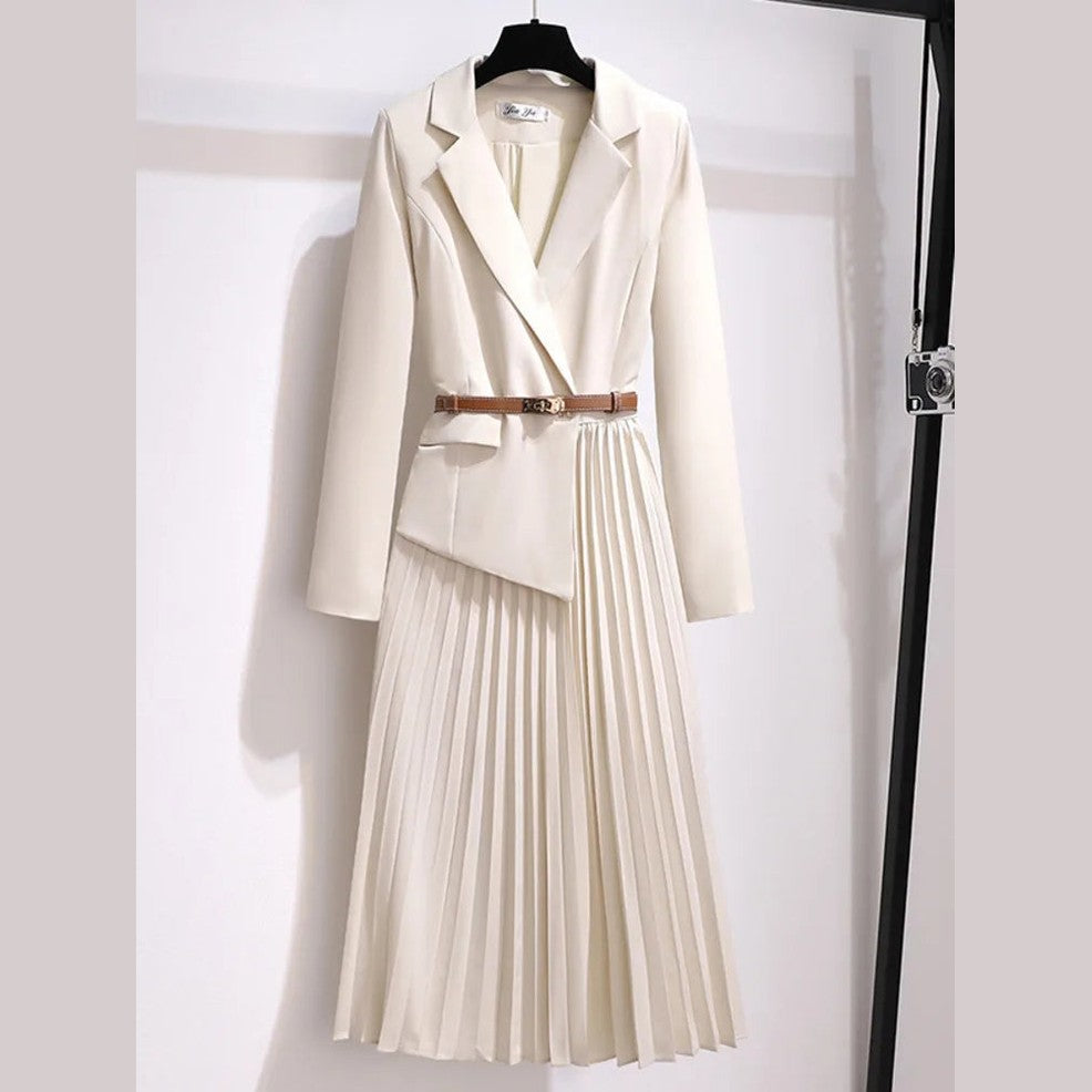 Zoie | Robe blazer plissée à la ceinture pour femmes