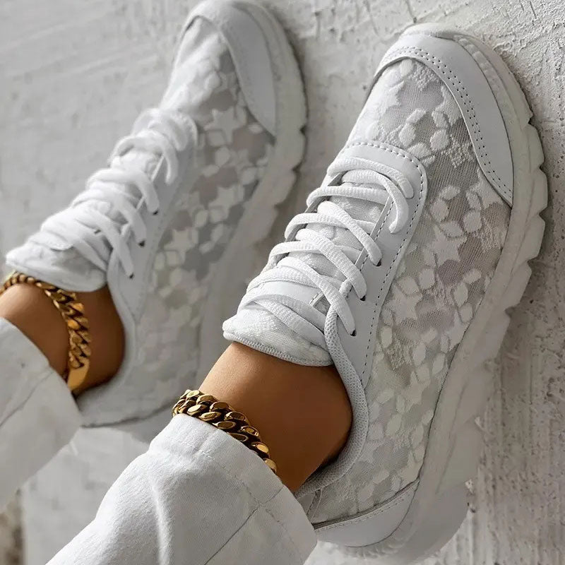 Sneakers respirants avec orteils et lacets ronds