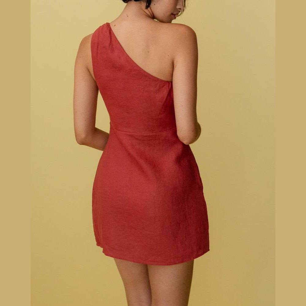 Emelia | Élégante Robe de Cocktail Asymétrique pour Femme