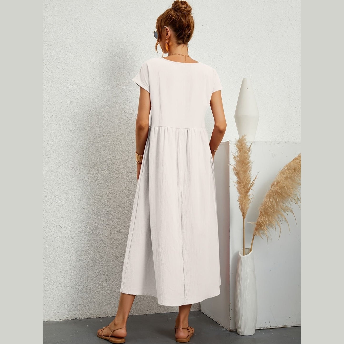 Mirabelle | Robe de loisirs décolletée