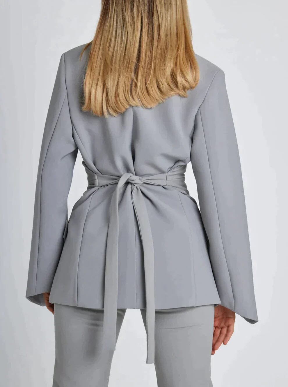 Blazer élégant pour femmes de tous âges Essentielle