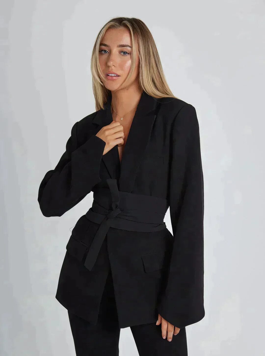 Blazer élégant pour femmes de tous âges Essentielle Noir S