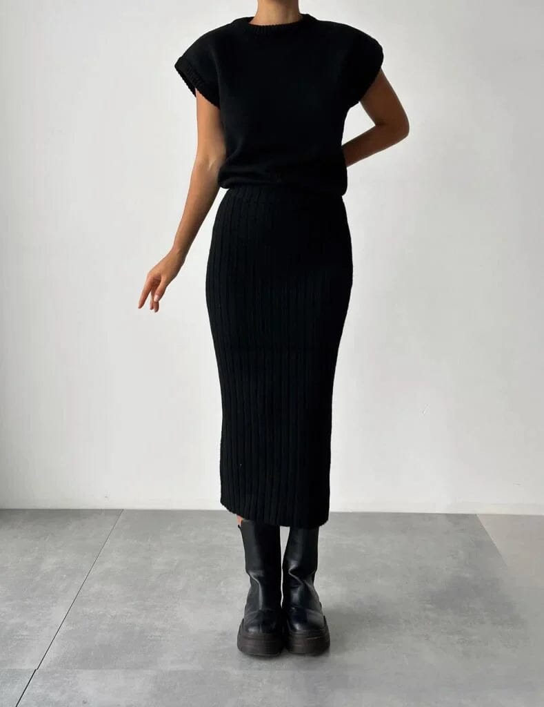 CARDIGAN SANS MANCHES ET JUPE EN MAILLE FEMININO Essentielle