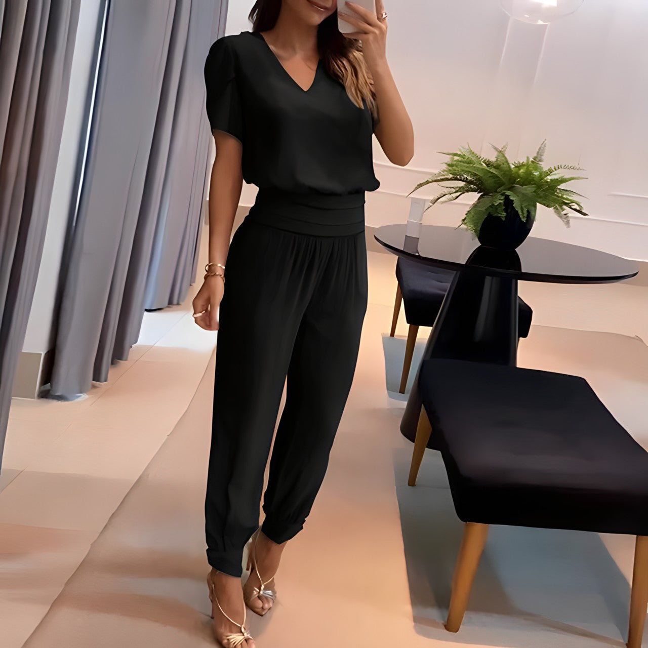 Heidi | Ensemble Deux Pièces avec Haut à Col en V & Pantalon à Taille Large pour Femme