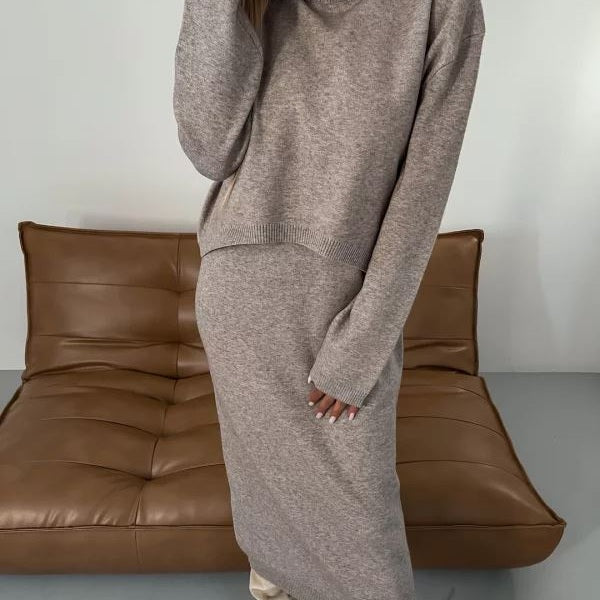 ENSEMBLE DOUILLET ET ÉLÉGANT FEMININO Essentielle