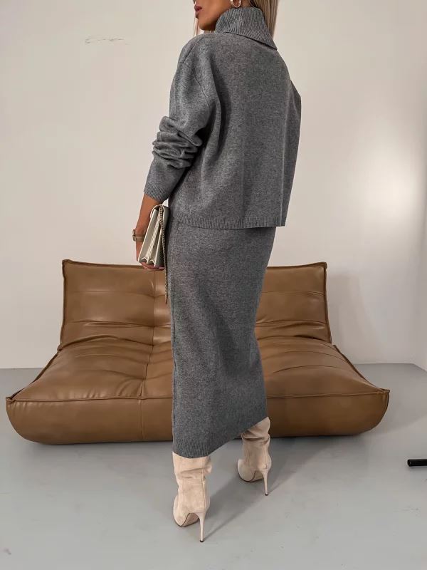 ENSEMBLE DOUILLET ET ÉLÉGANT FEMININO Essentielle