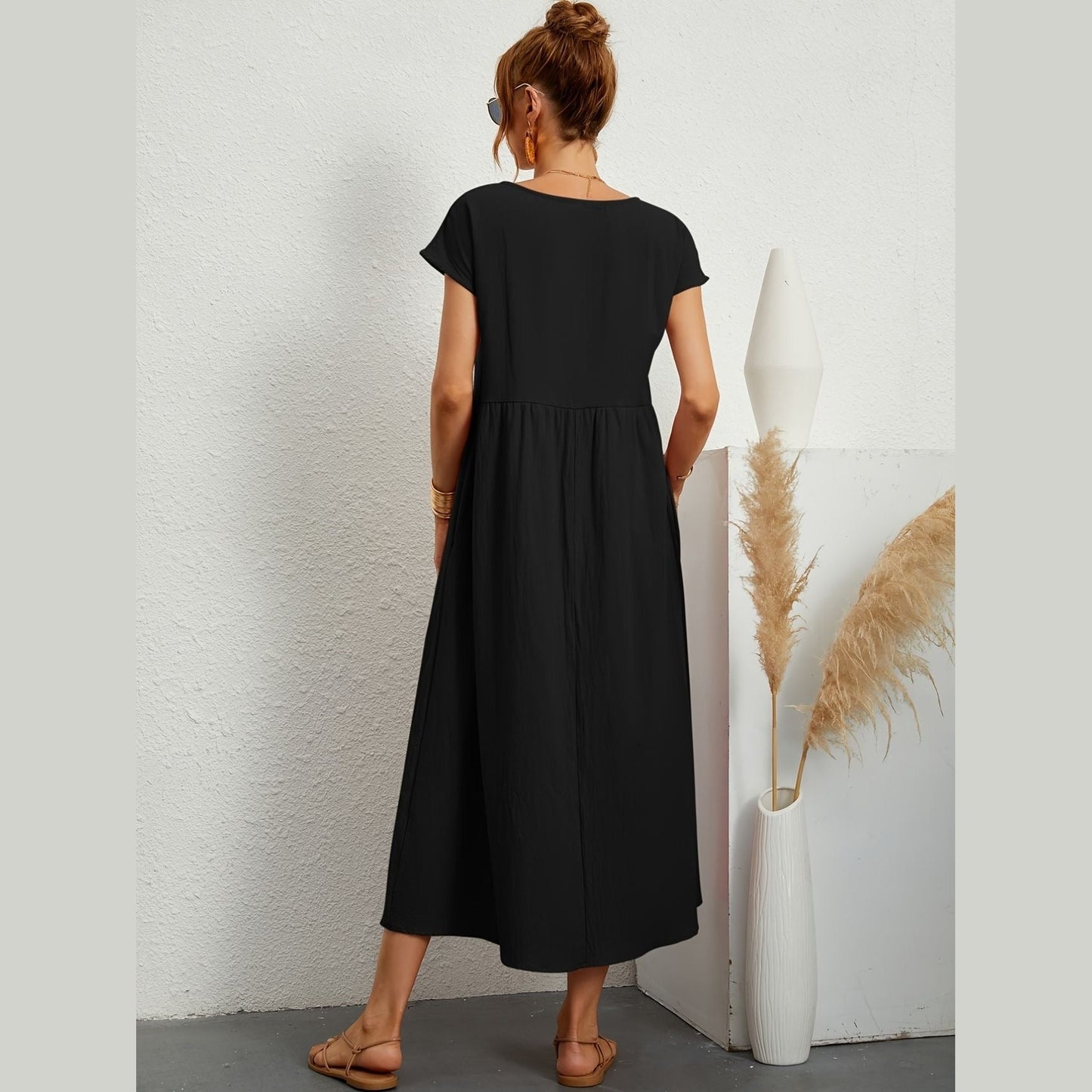 Mirabelle | Robe de loisirs décolletée