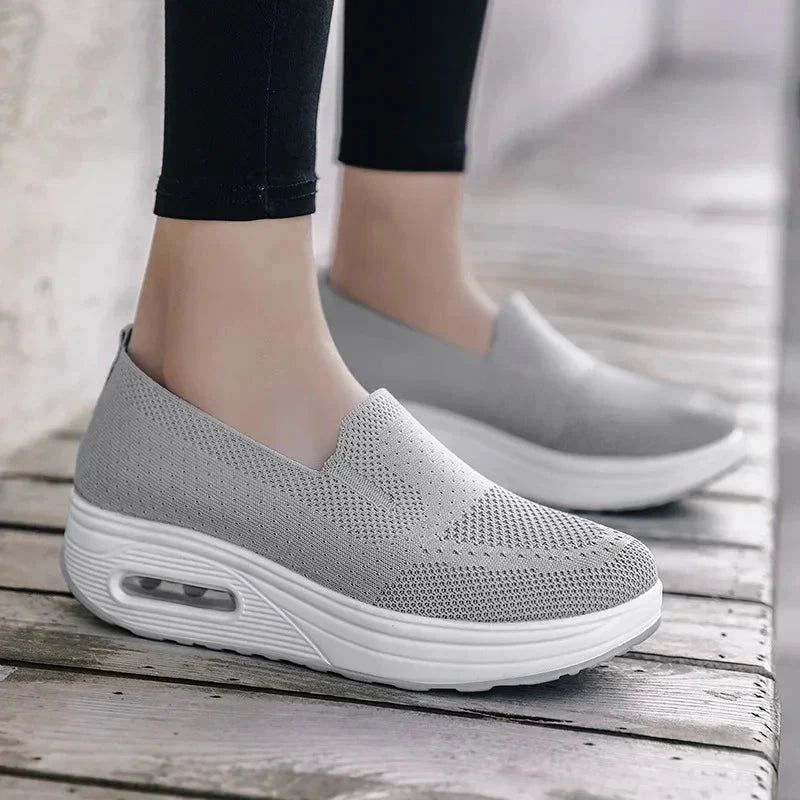 Chaussures Orthopédiques à Bulle d'Air FEMININO Essentielle